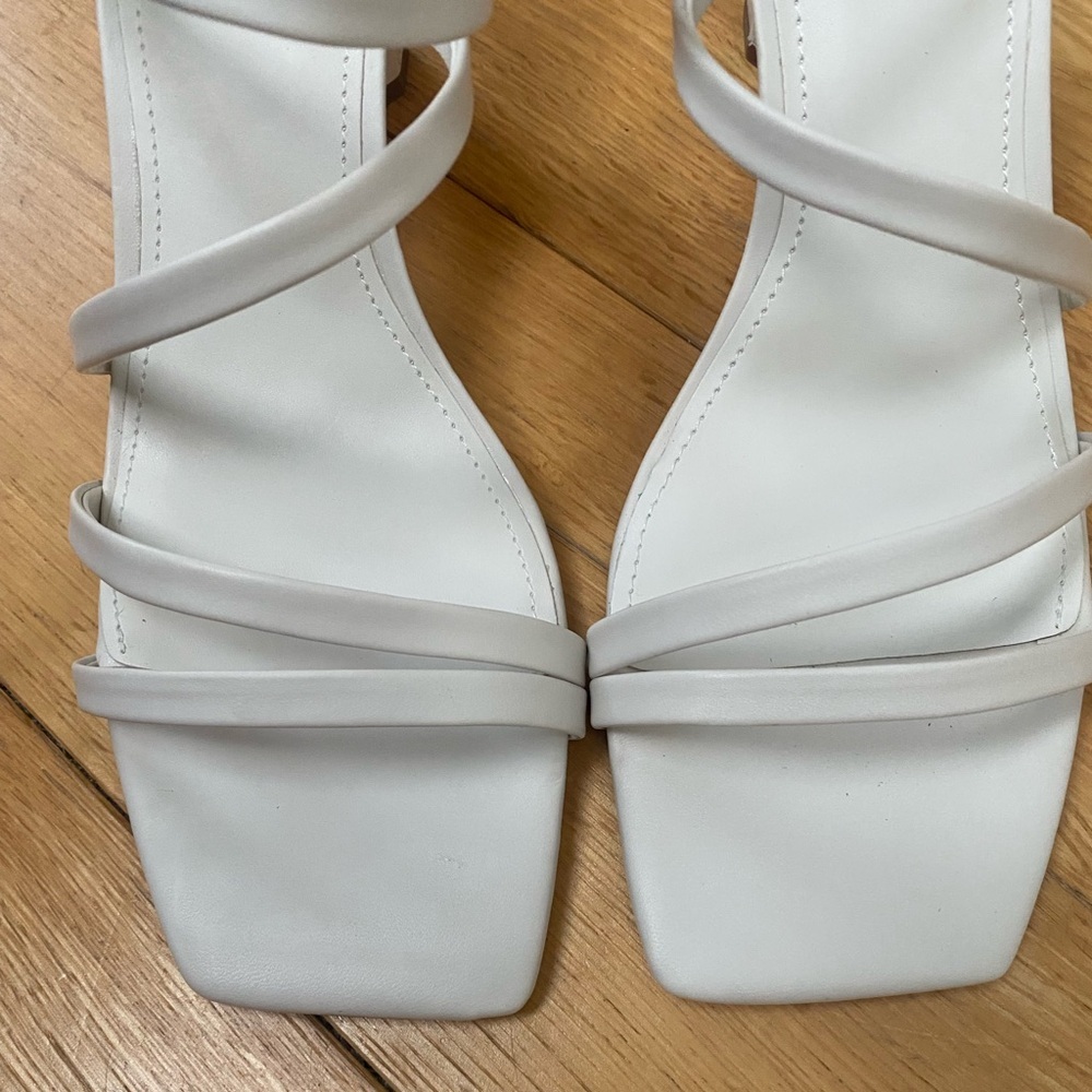 Marc Fisher Ivory White Strappy slide in heels​ - Picture 2 of 9